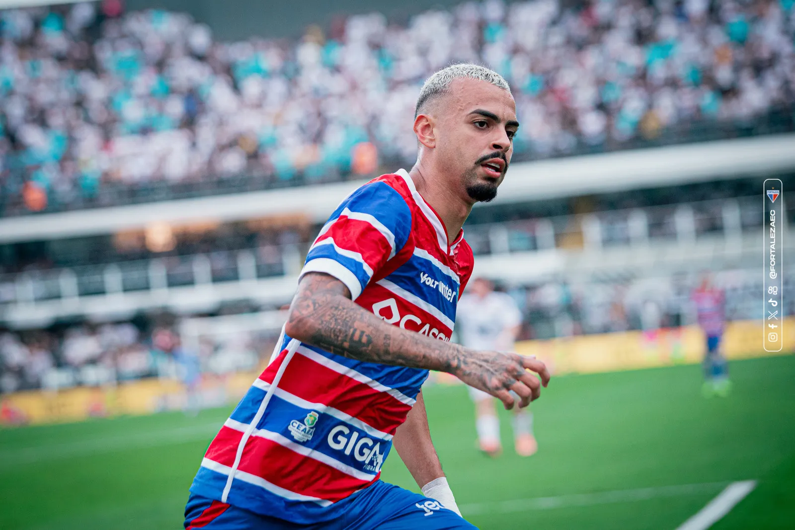 O volante Pierre se firmou como titular do Fortaleza