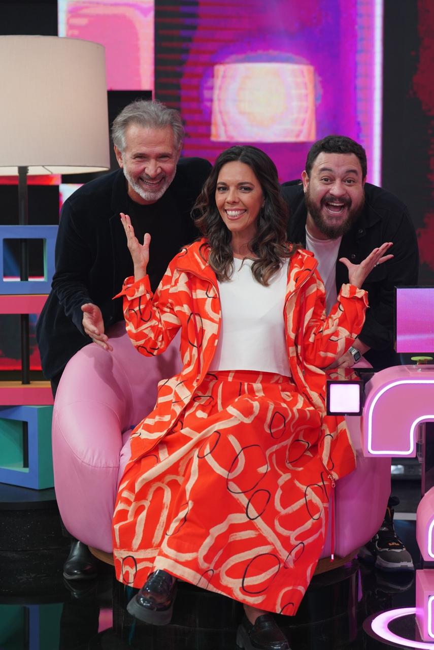 Flavia Reis, Nelson Freitas e Estevam Nabote nas gravações do Caldeirão.