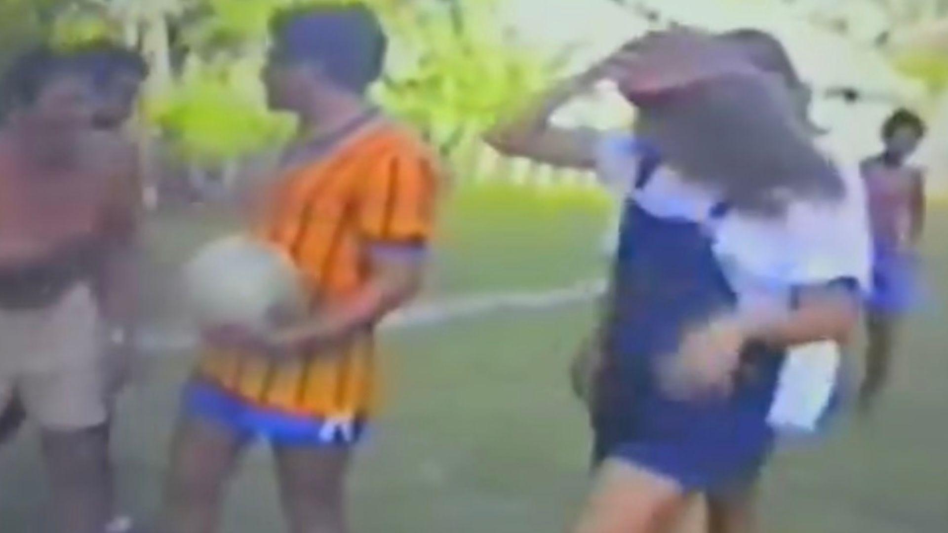 Captura de tela de um vídeo de 1994 da Família Crateús em um momento de descontração.
