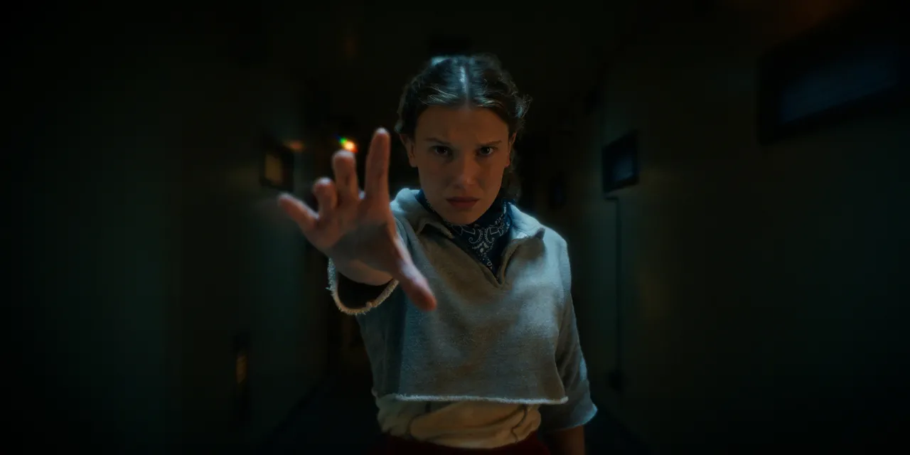 Eleven encontra a irmã Kali-Oito.