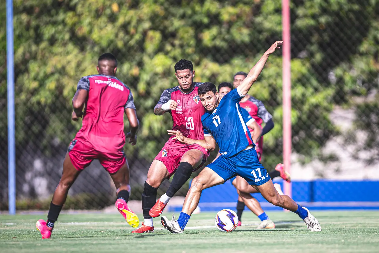 Fortaleza sub-20 contra o Ferroviário no CT de Maracanaú