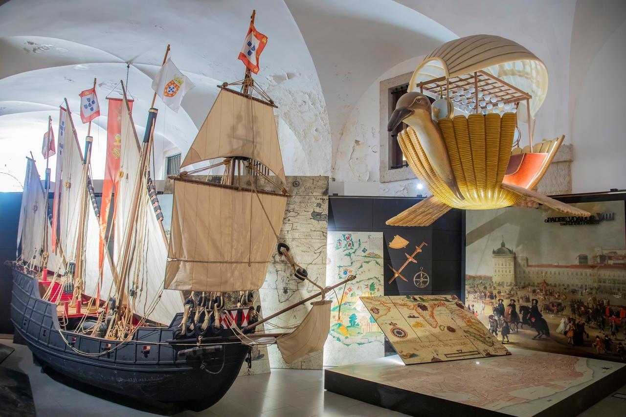 Lisboa Story Center oferece uma viagem no tempo pela história da capital portuguesa. Com salas e objetos interativos é uma oportunidade de se aproximar e entender a construção de Lisboa.