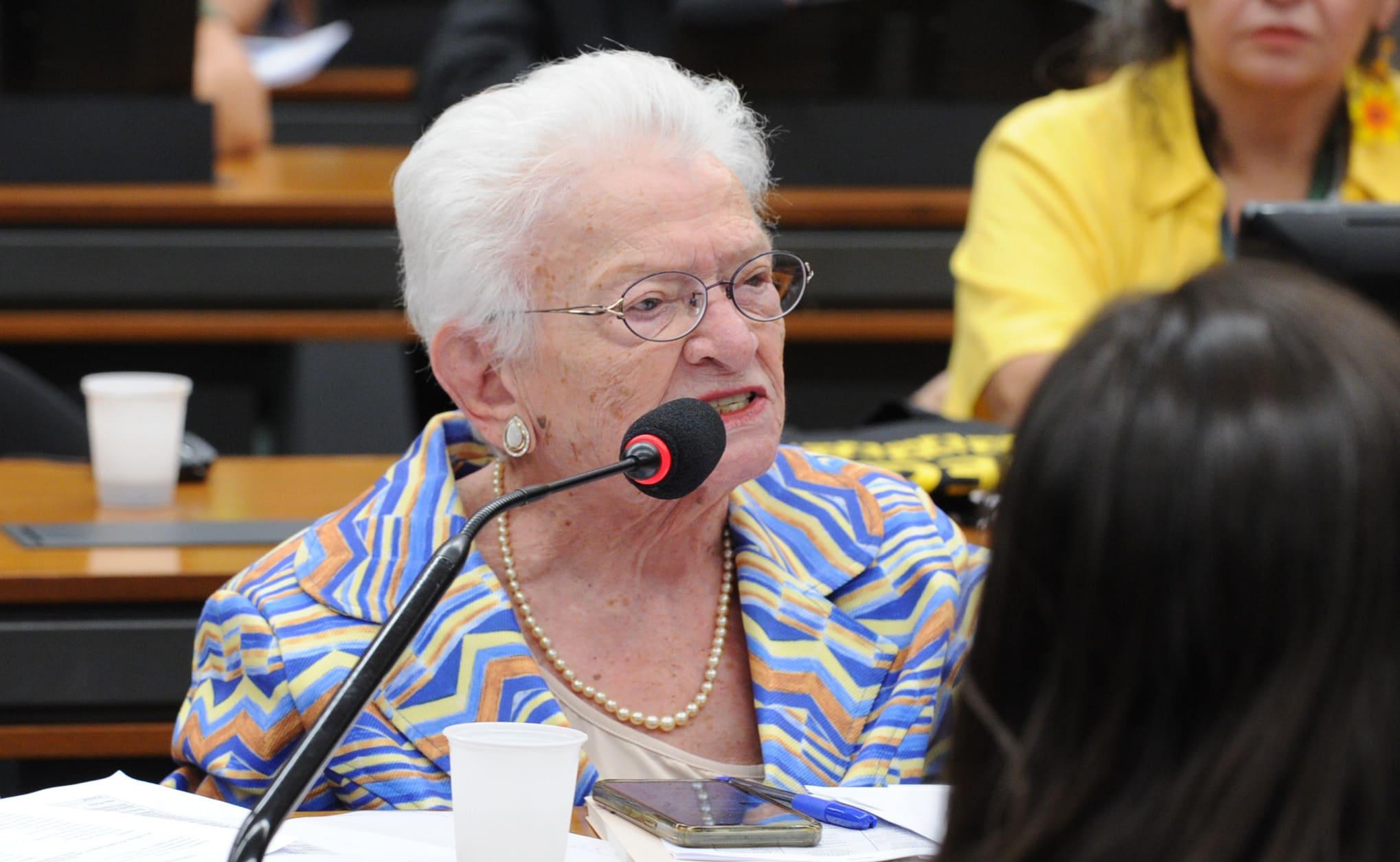 Foto da deputada Luiza Erundina (Psol).