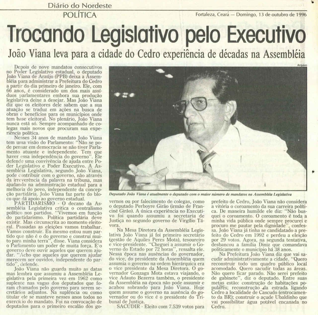 Edição de 13 de outubro de 1996 do Diário do Nordeste destacou saída do então deputado João Viana de Araújo para assumir Prefeitura de Cedro.