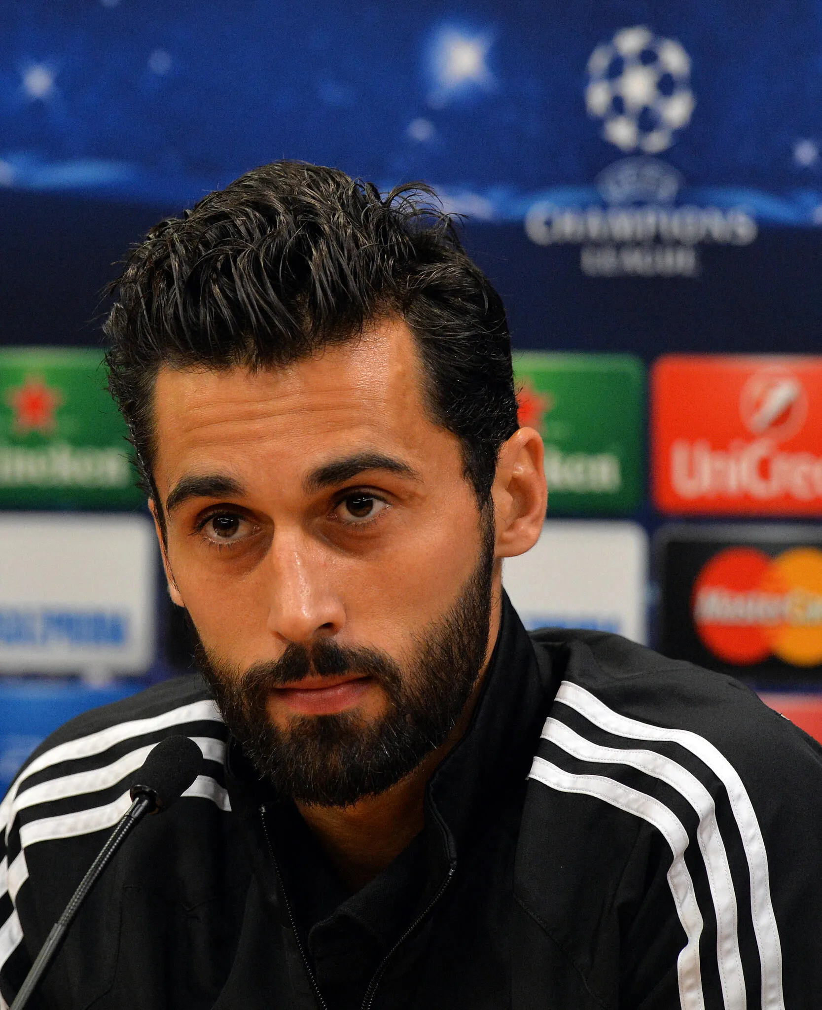 Arbeloa jogou sete temporadas no Real Madrid e será o novo treinador do clube merengue