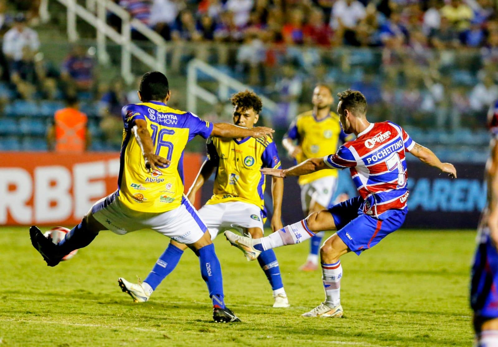 Foto de Tomás Pochettino, do Fortaleza, fazendo gol no Quixadá pelo Campeonato Cearense 2026