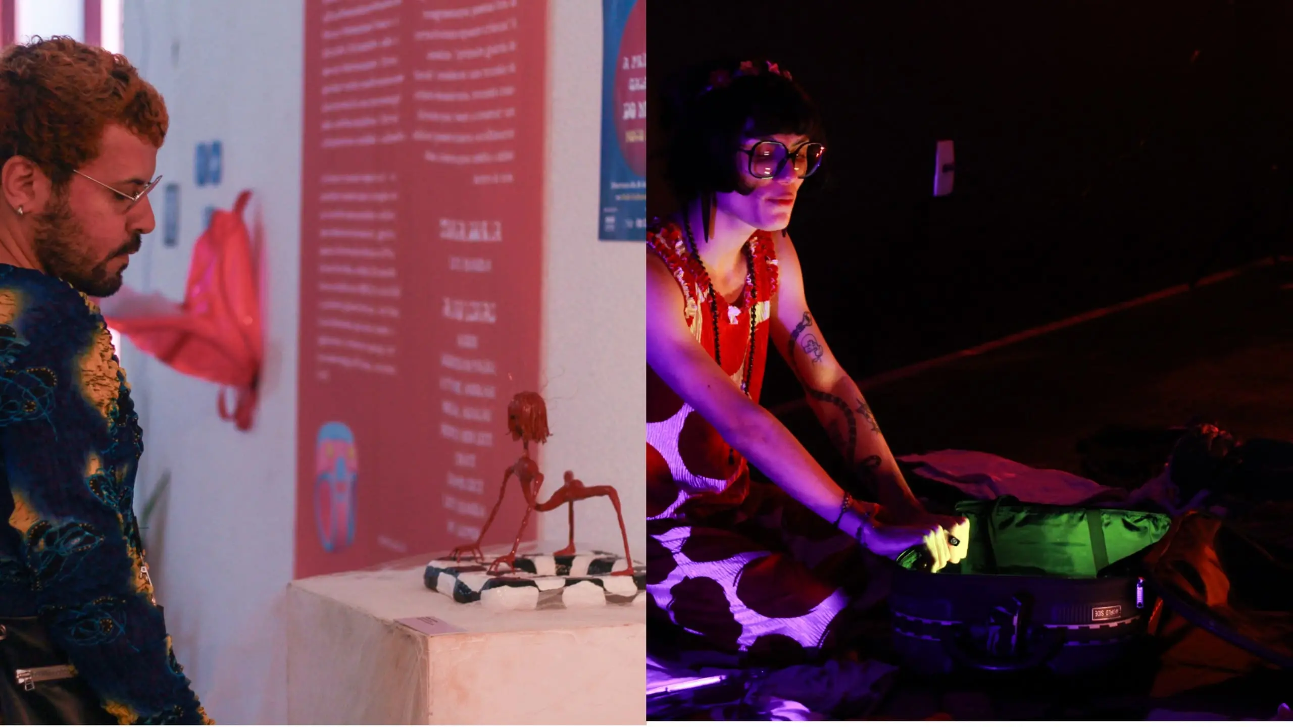 Na imagem, do lado esquerdo  um homem de pele clara, barba curta e cabelos loiros cacheados observa atentamente uma pequena escultura em uma galeria de arte.
Lado Direito: Uma pessoa com cabelos curtos e escuros, usando óculos de armação larga e um vestido vermelho com estampa de bolas brancas