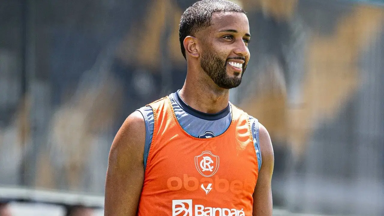 Jorge em ação pelo Remo