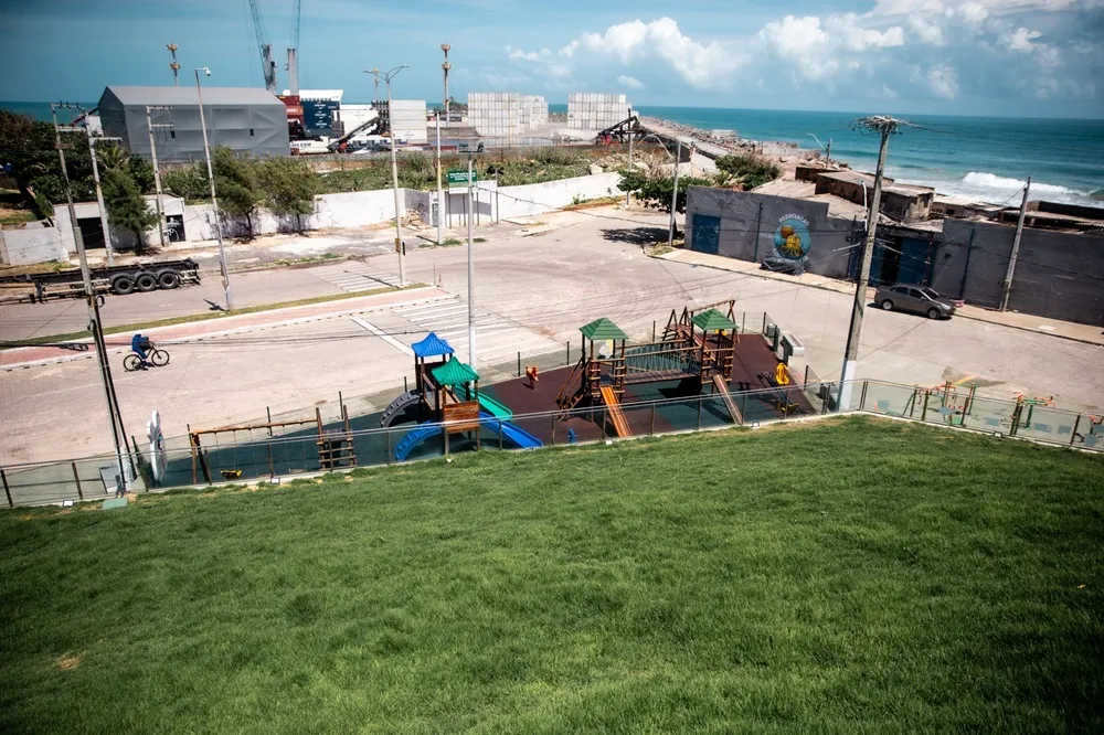 Reforma do Farol do Mucuripe incluiu academia ao ar livre e Praça da Resistência.