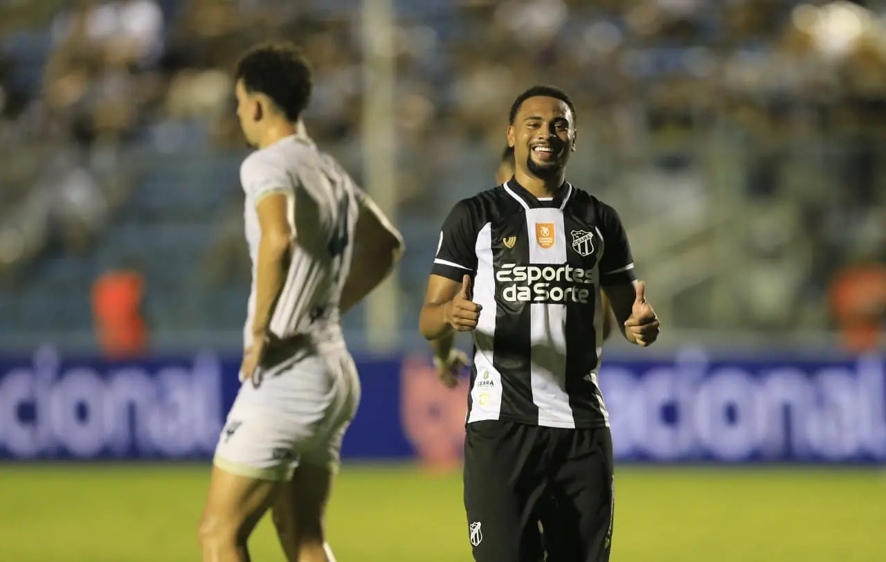 Wendel Silva em ação pelo Ceará