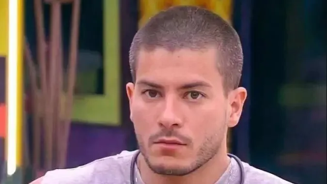 Arthur Aguiar foi o grande vencedor de sua edição.