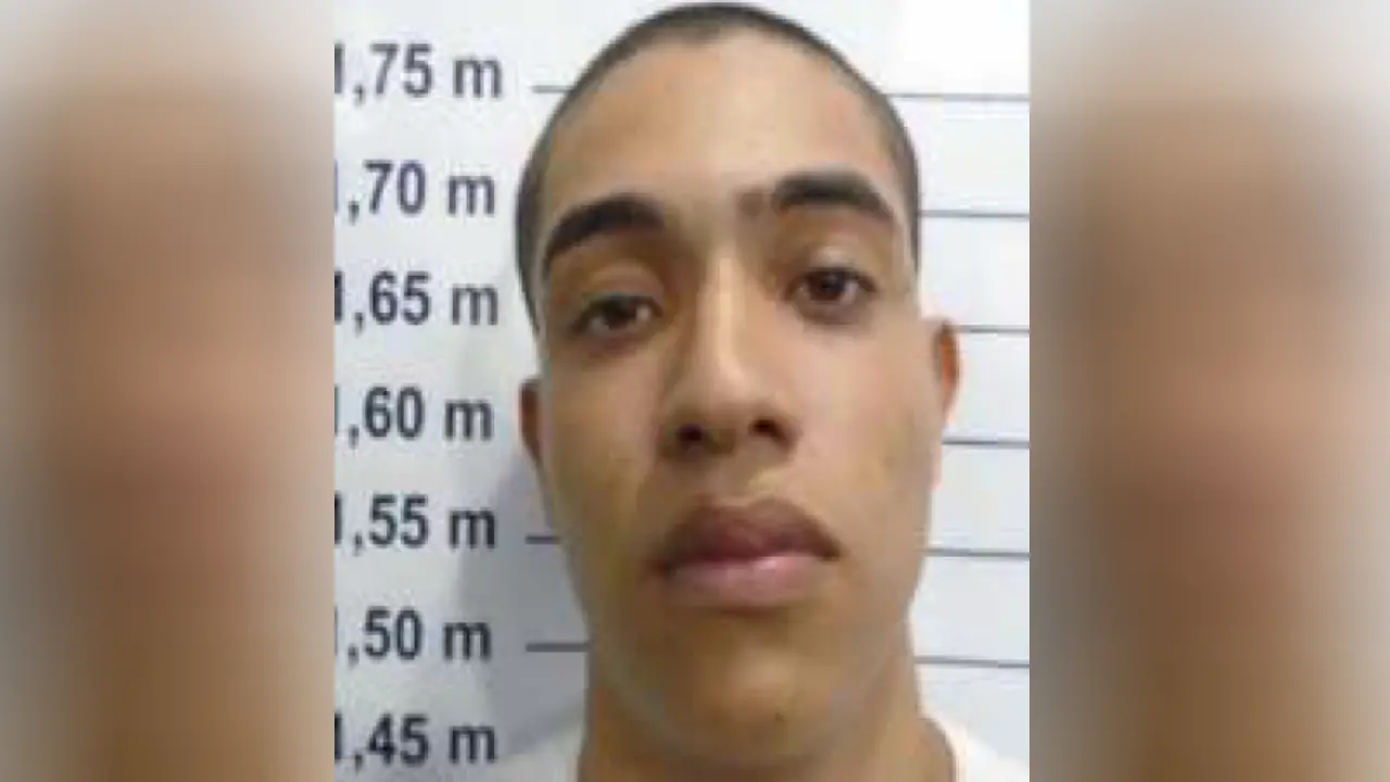 Foto de João Rennan Lima dos Santos, o Puro Amor, jovem atraído para a morte em Fortaleza a mando do Comando Vermelho. Ele foi enganado por uma mulher e pensou que ia para um encontro íntimo.