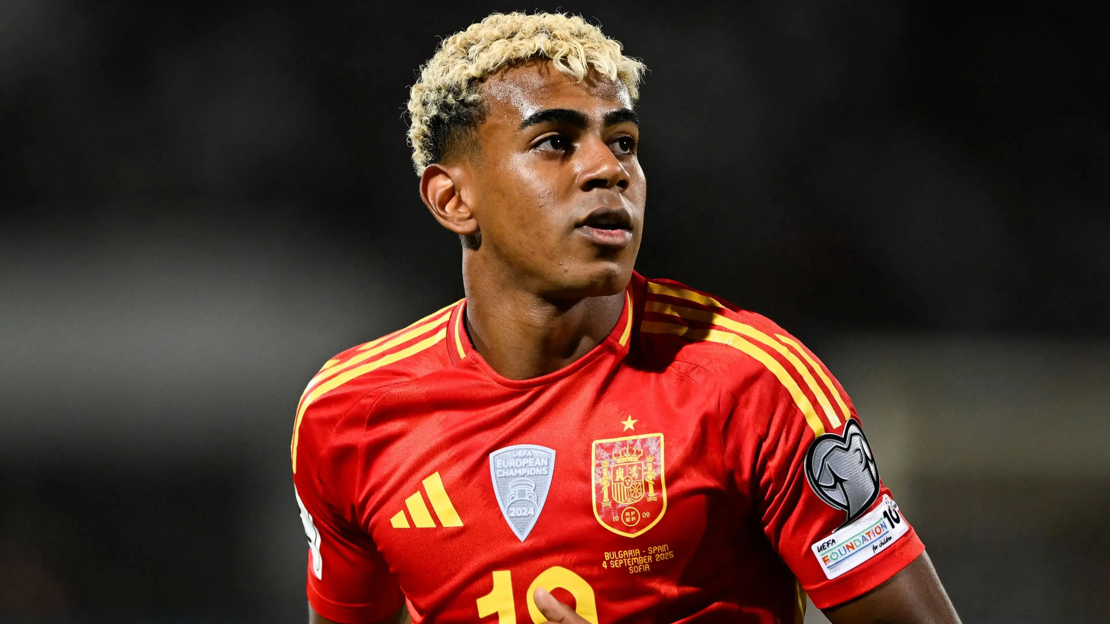 Lamine Yamal em ação pela seleção da Espanha