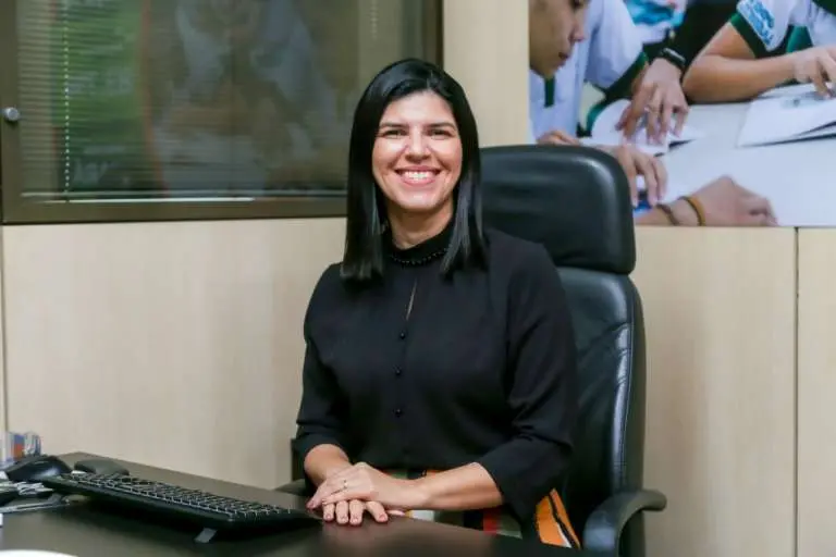 Jucineide Fernandes, da Educação.
