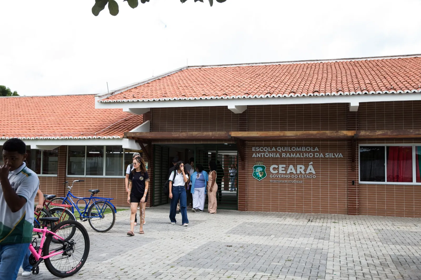 Escola de Ensino Médio de Tempo Integral Quilombola Antônia Ramalho da Silva