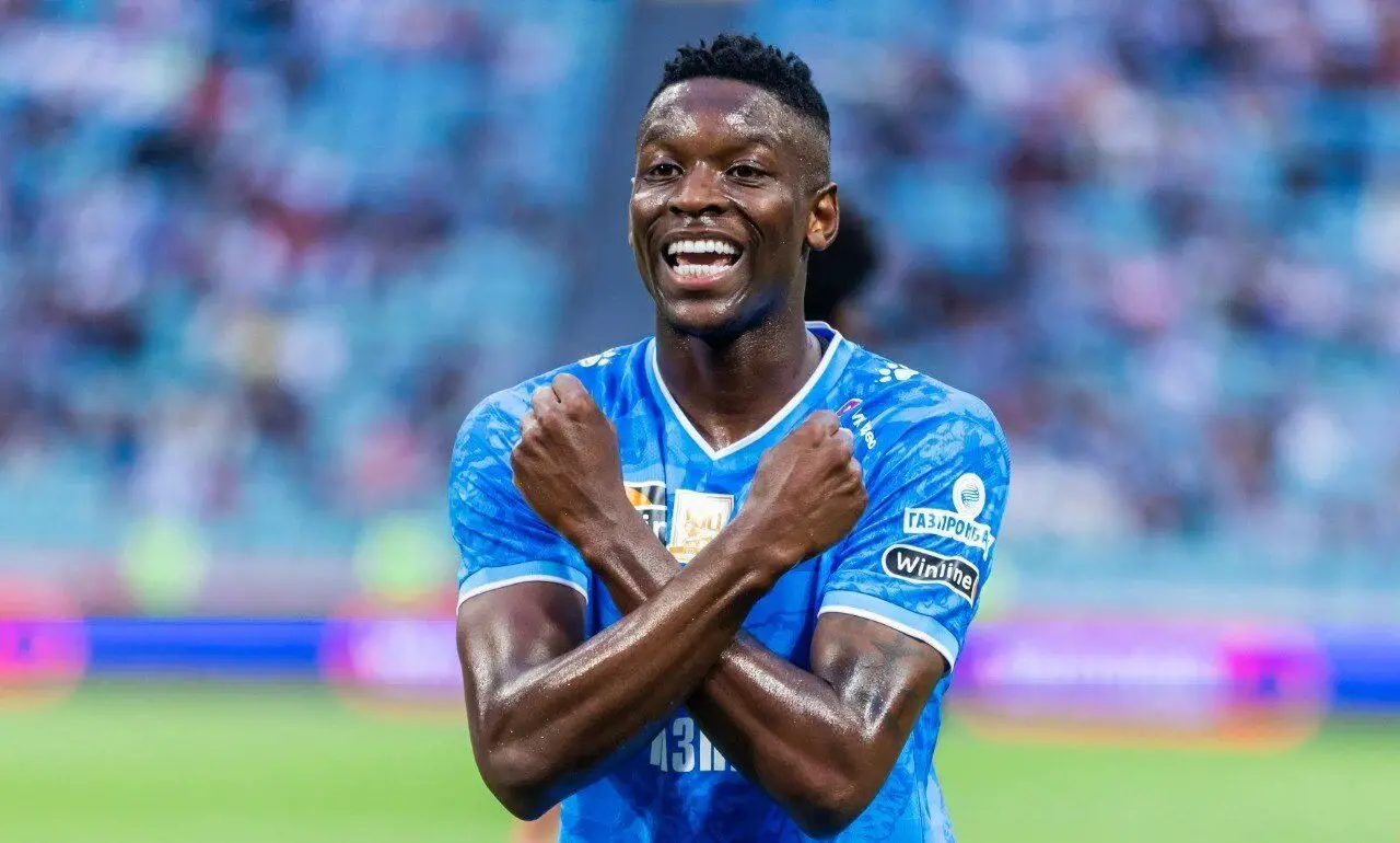 Luiz Henrique em ação pelo Zenit