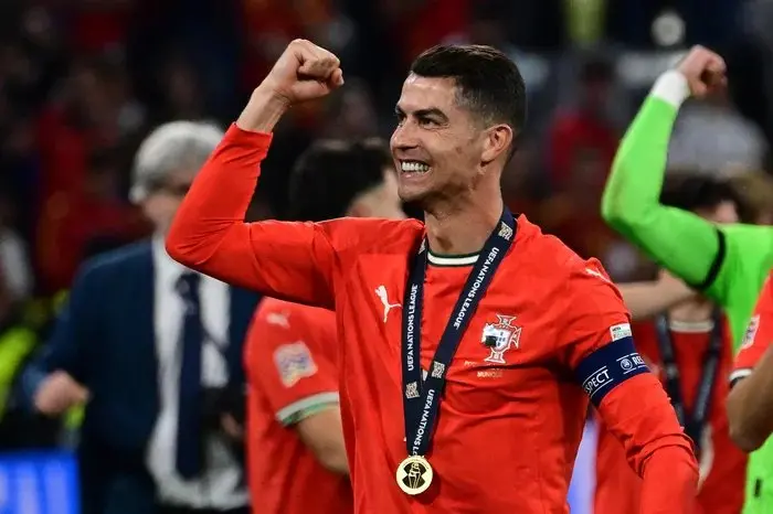 Cristiano Ronaldo comemora gol por Portugal