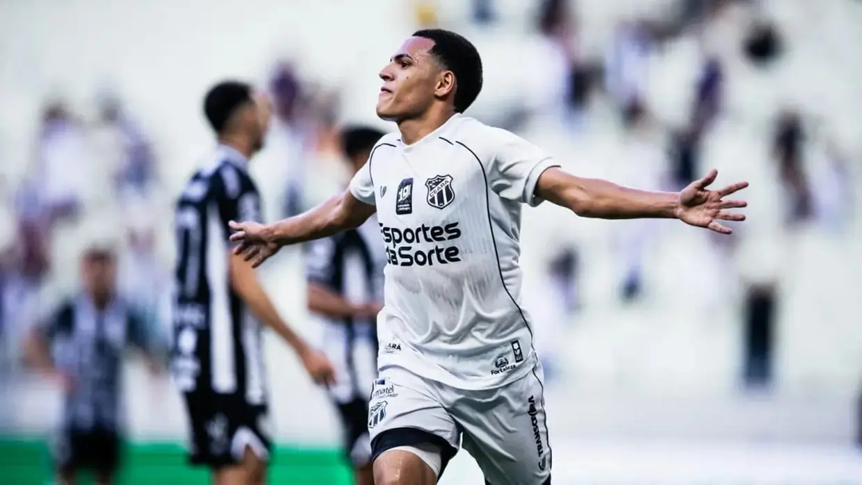 Melk comemora gol pelo Ceará