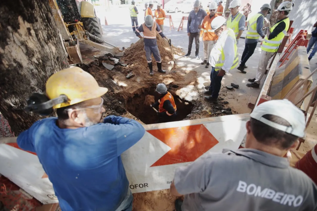 Problema após o vazamento foi solucionado após a chegada de equipes da Cegás.