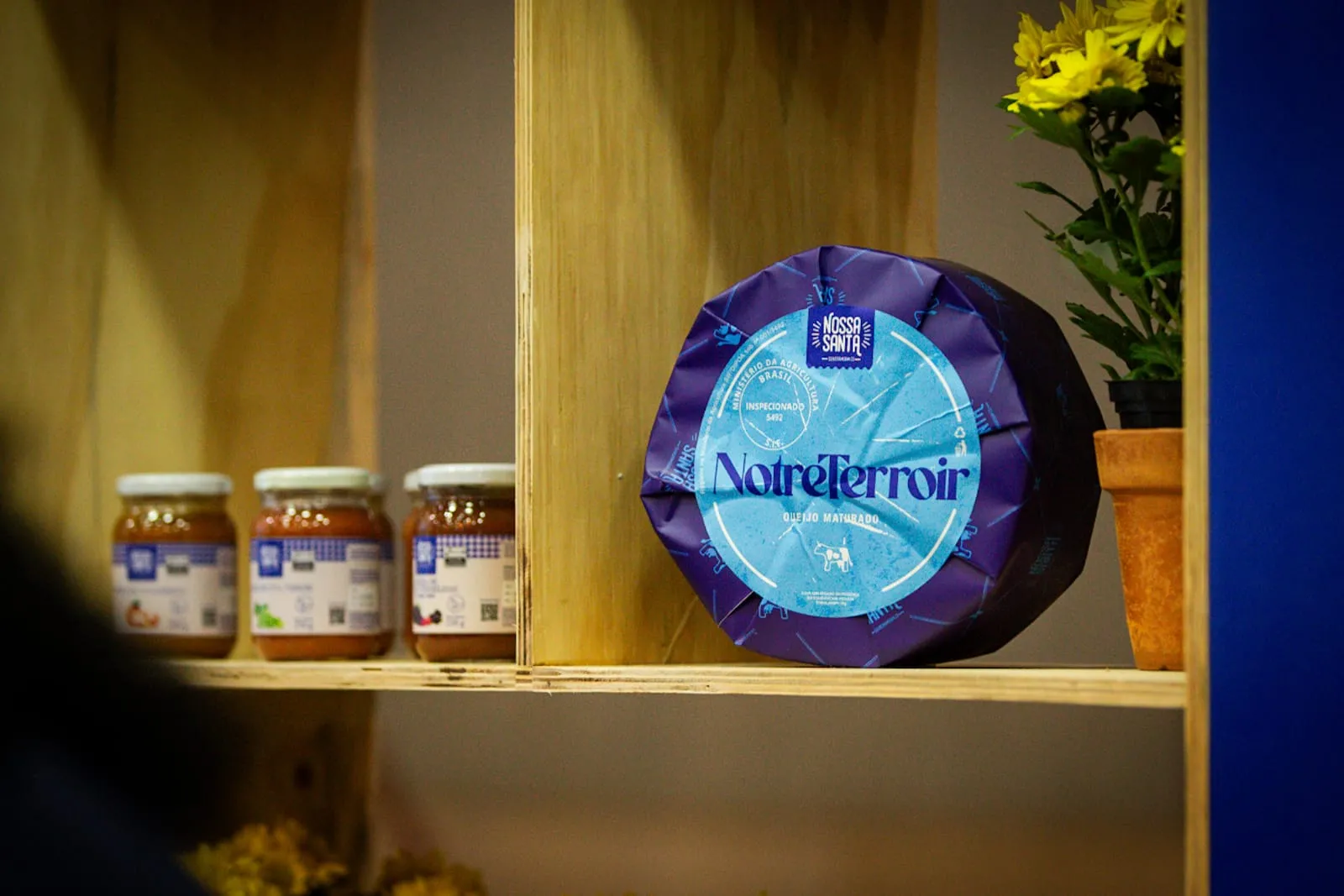 Queijo NotreTerroir, exclusivo da Nossa Santa e produzido na Fazenda Santa Mônica, em Quixeramobim.