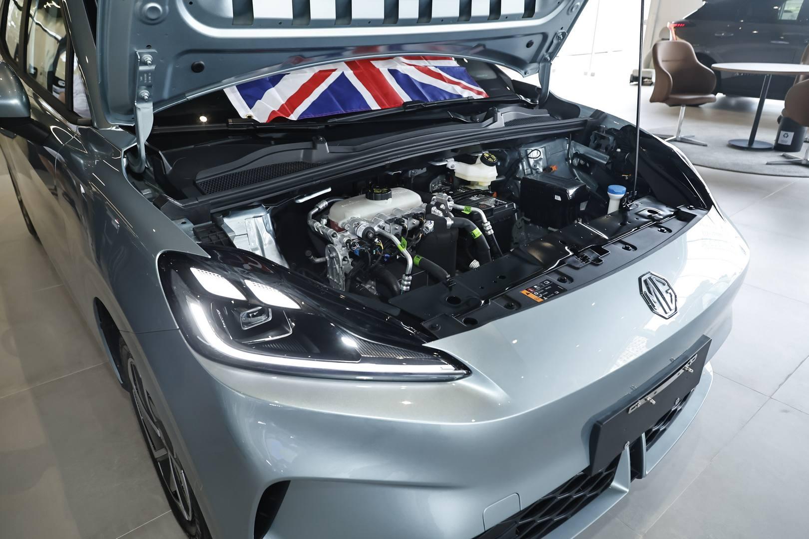 CAPTEI: MG Iguauto lança hatch elétrico que inaugura nova fase da mobilidade em Fortaleza - Jeritza Gurgel - Diário do Nordeste