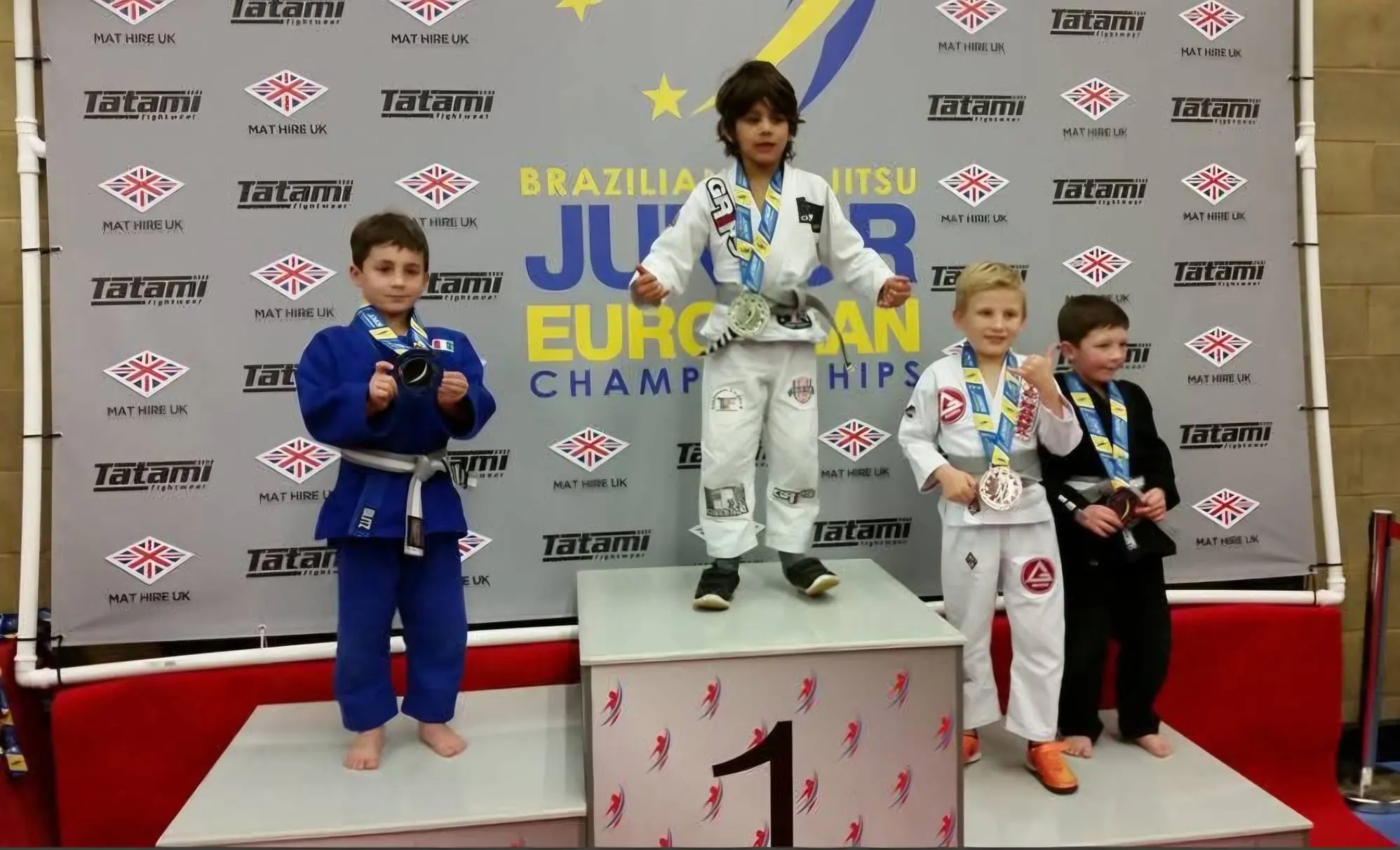 Matheos Ferreira  foi campeão júnior de jiu-jitsu na Europa