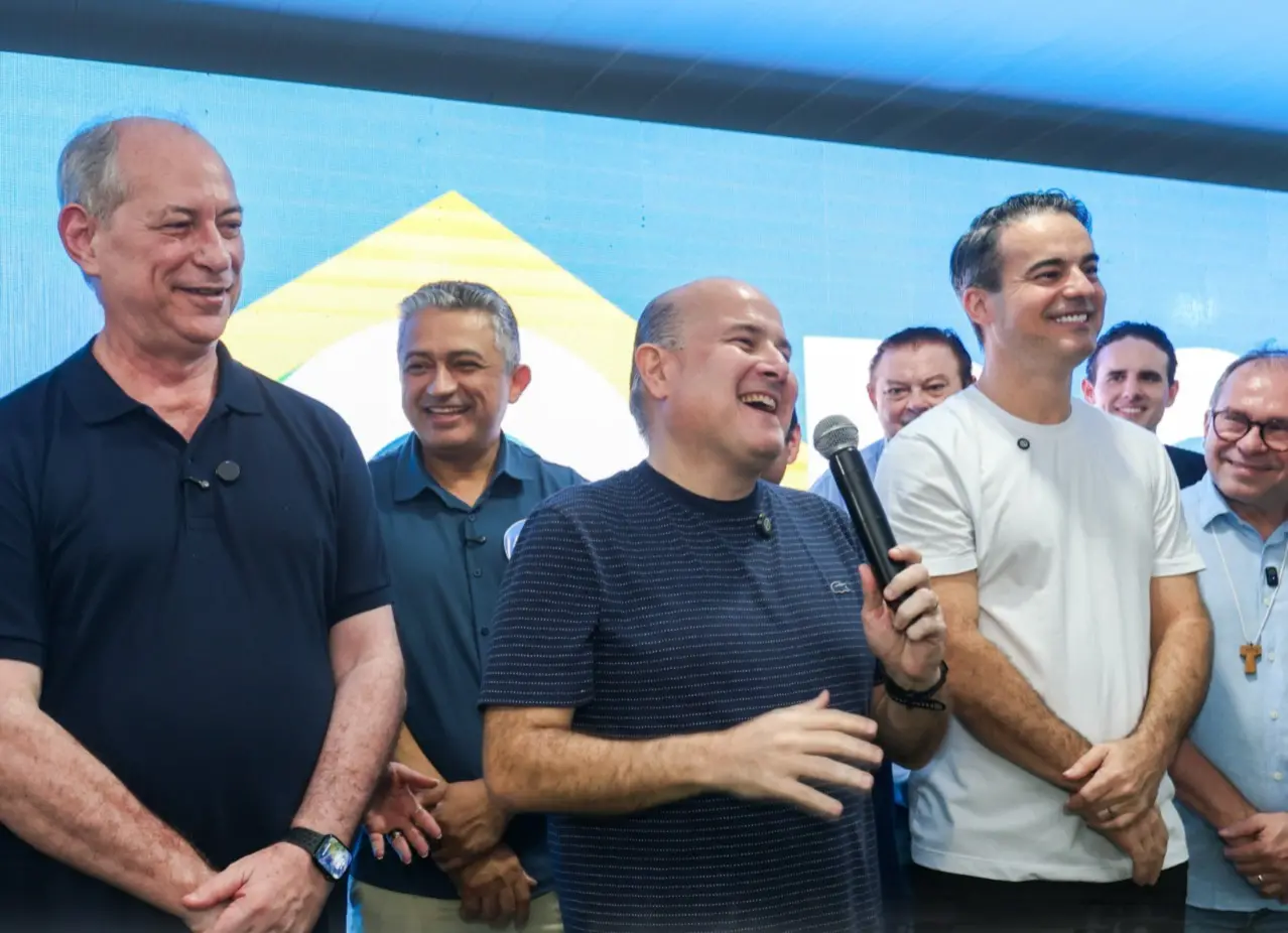 Imagem da notícia União Progressista confirma RC vice de Ciro e Capitão Wagner ao Senado; siglas liberam apoio a Elmano
