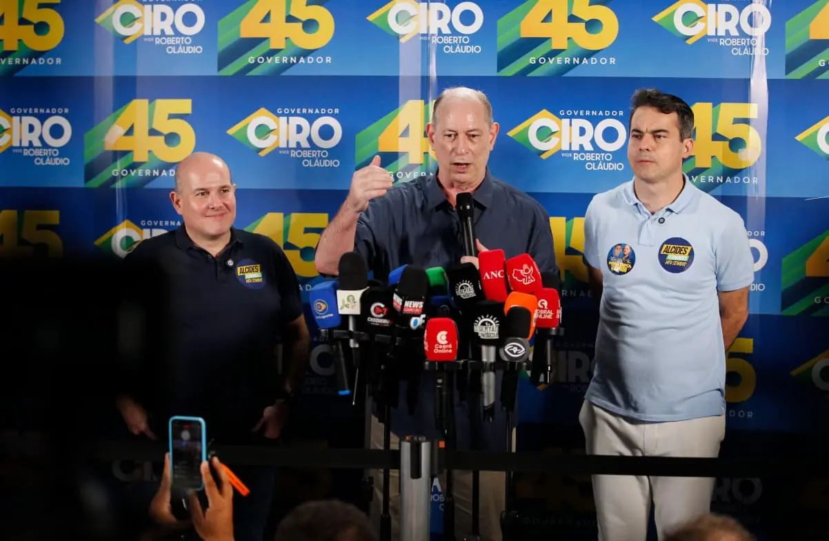Imagem da notícia  Por 4 a 2, Justiça Eleitoral valida apoio da federação União Progressista a Ciro Gomes