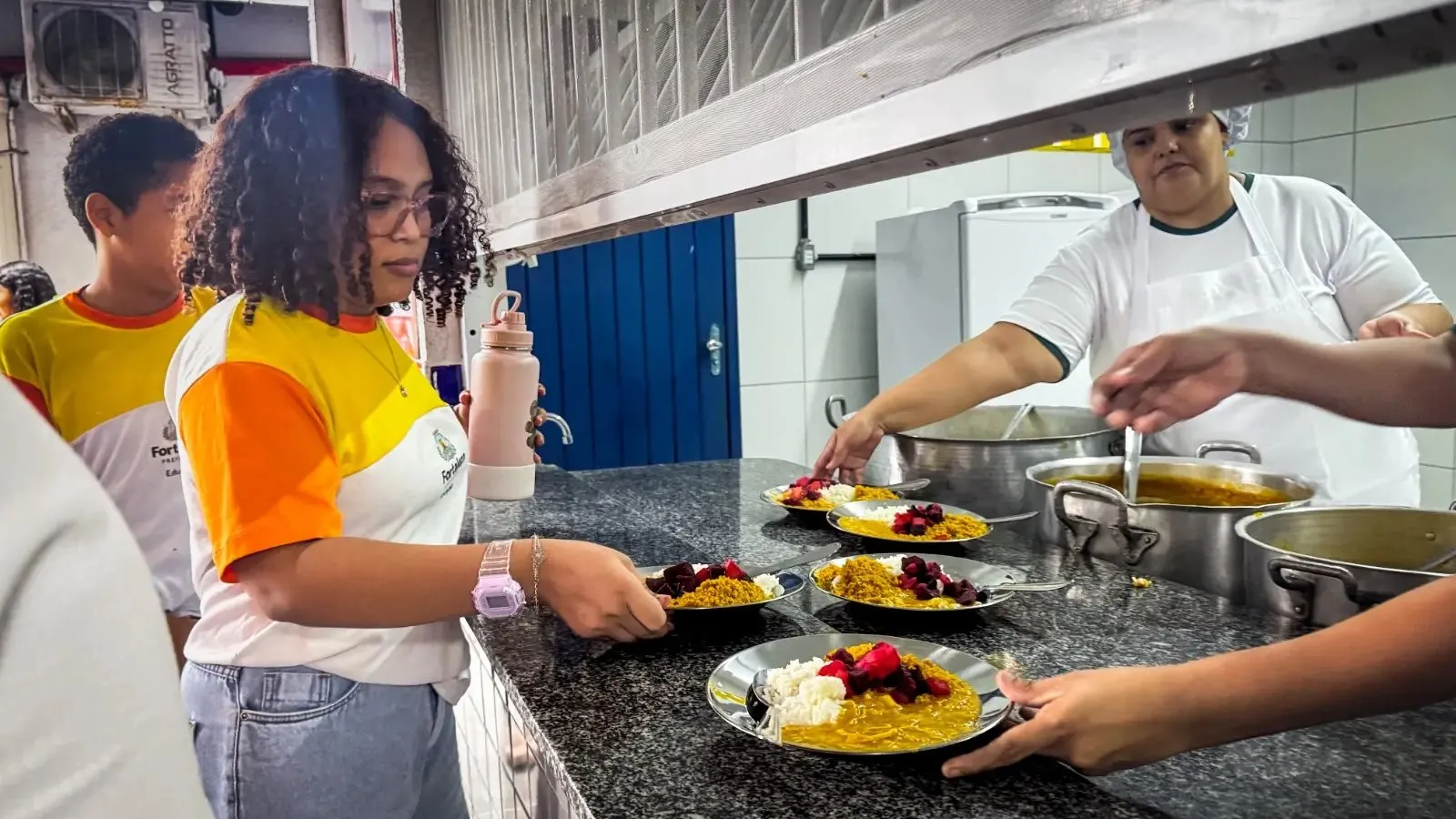 Inserção do pratinho no cardápio ocorreu dentro de um plano de melhorias nutricionais, segundo a Prefeitura.