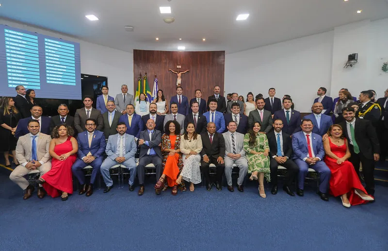 Dos 43 vereadores que compõem a Casa, 22 não irão concorrer.