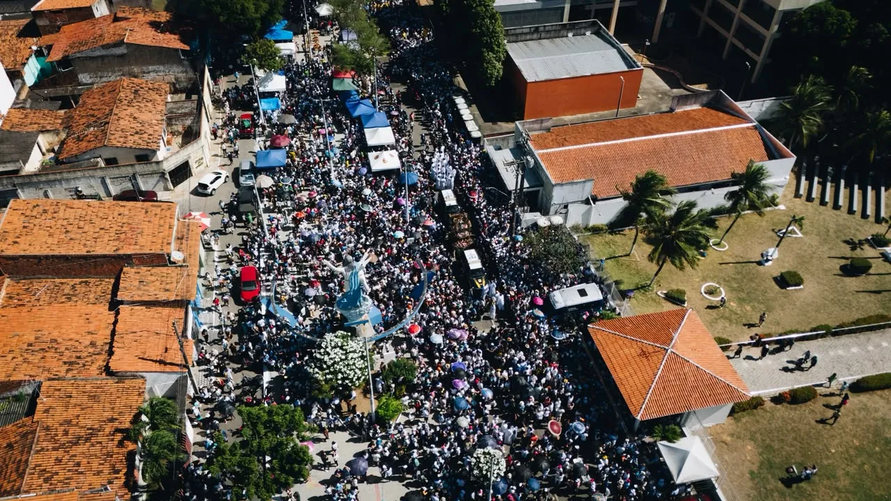 Caminhada com Maria 2026 percorre as ruas de Fortaleza