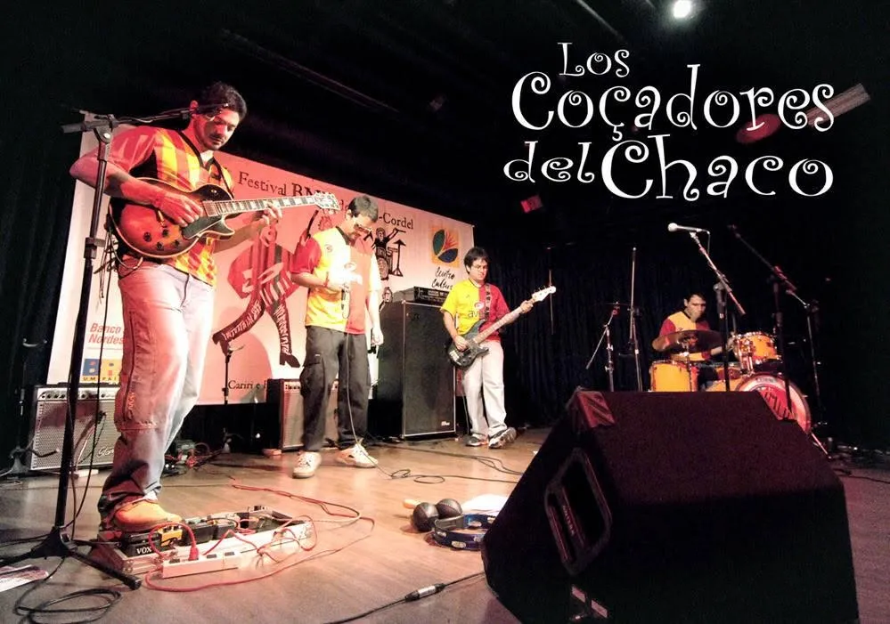 A vestimenta dos músicos garantiu fama entre a torcida do Galatasaray