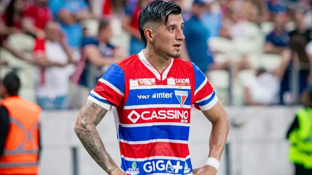 Yeison Guzmán em ação pelo Fortaleza