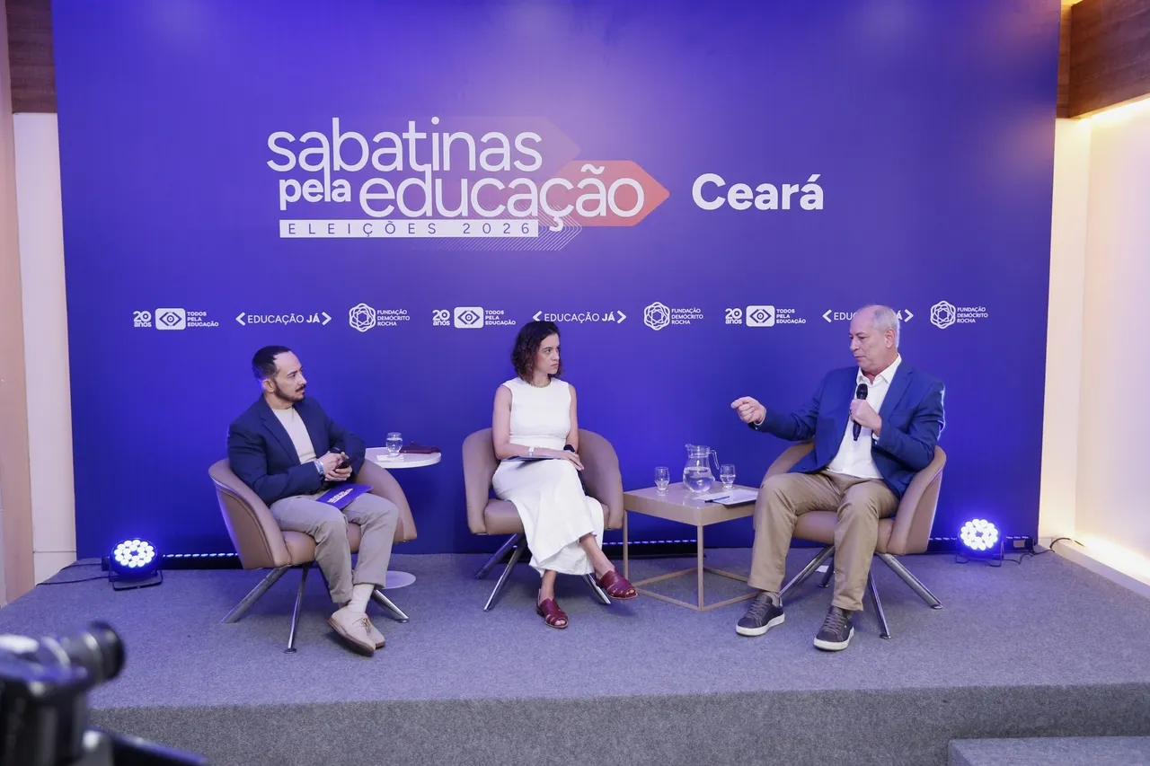 Ciro Gomes destacou propostas para a educação, fez críticas à atual gestão e prometeu mudanças durante a sabatina.