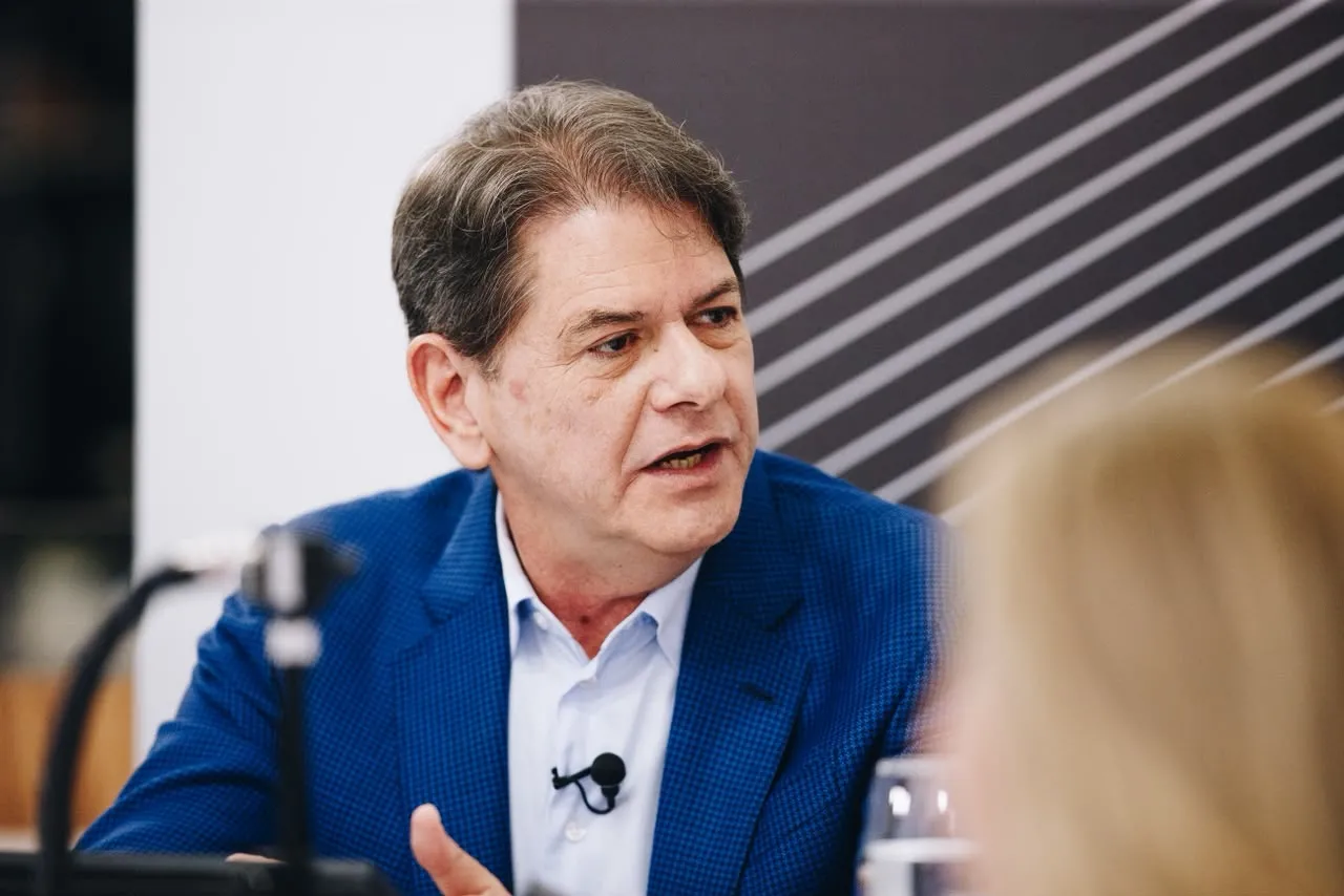 Cid Gomes defendeu o aumento do efetivo da Polícia Federal e falou sobre a importância dos datas centers para o Ceará.