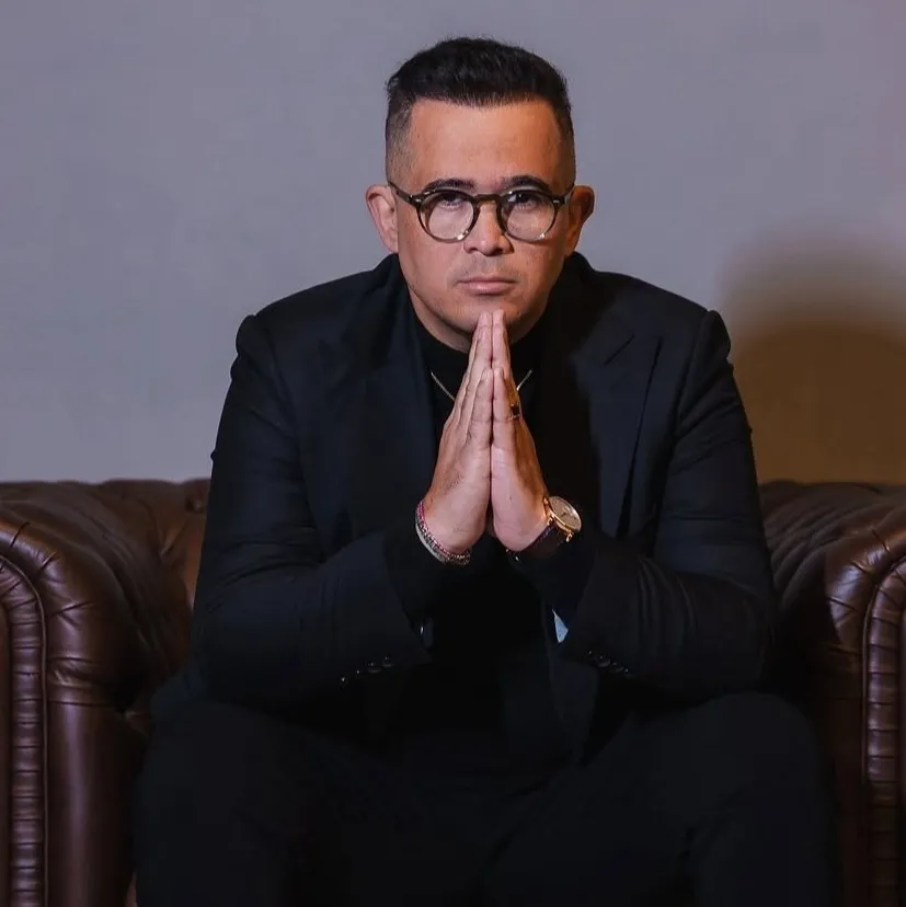 Profissional atuava com influenciadores e empresário.