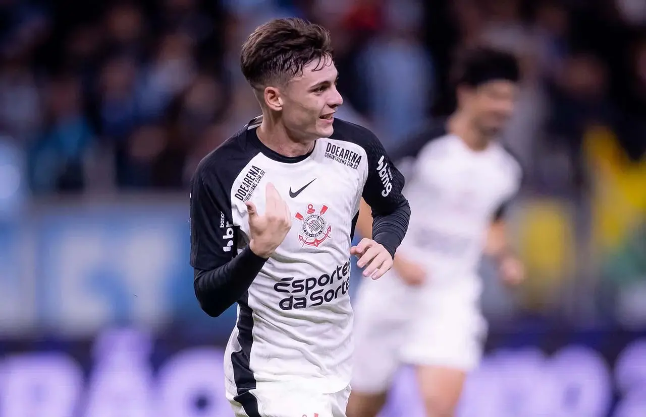 Breno Bidon em ação pelo Corinthians