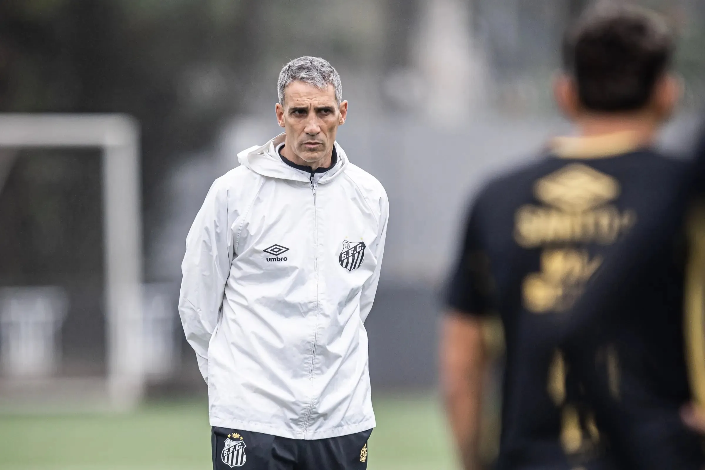 Santos apostou em Vojvoda para salvar o time do rebaixamento em 2025
