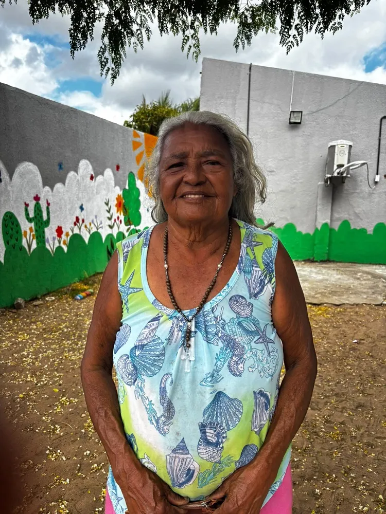 Aos 76 anos, Maria das Graças de Freitas diz que não falta a nenhuma eleição.