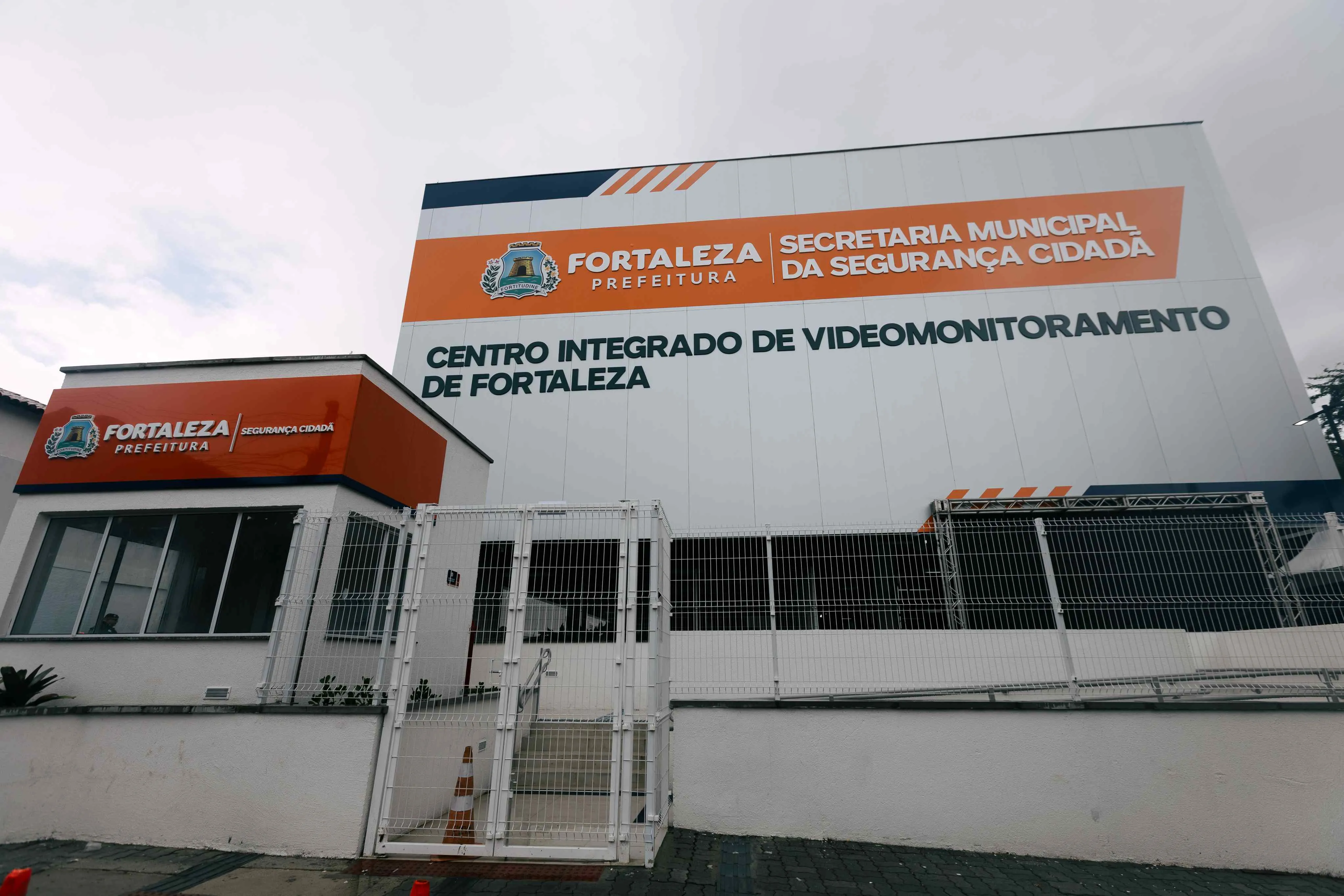 Equipamento da Secretaria Municipal da Segurança Cidadã  está localizado no Centro de Fortaleza, e centraliza o despacho de diversos órgãos.