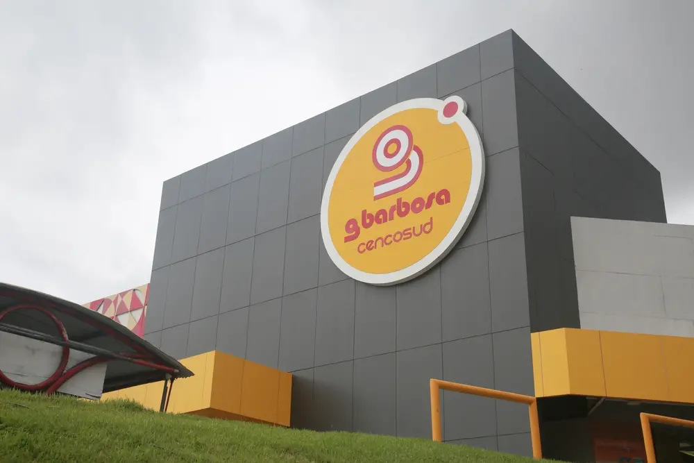 Imagem da notícia Por que a multinacional chilena dona do GBarbosa deixou o Ceará?